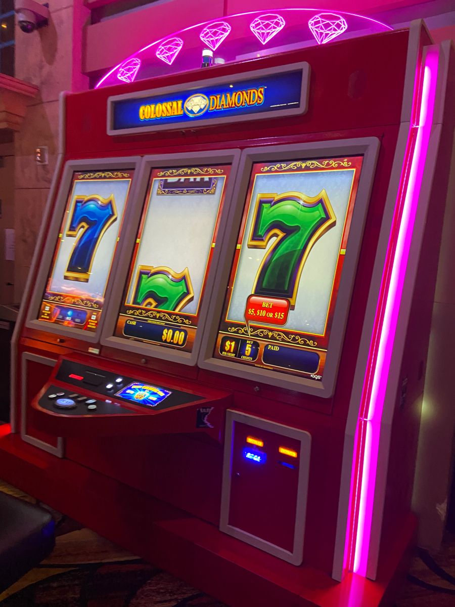 Everygame کیسینو میں سلاٹ کھیلنا شروع کریں۔